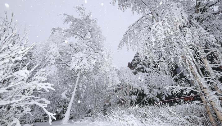 Image d'illustration pour Les grands cols des Alpes ouvrent malgré la neige